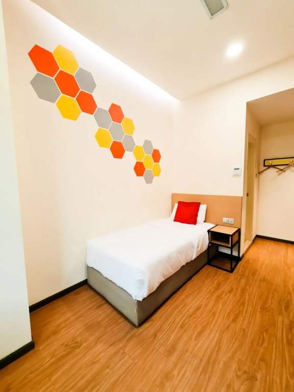 Qlio Hotel