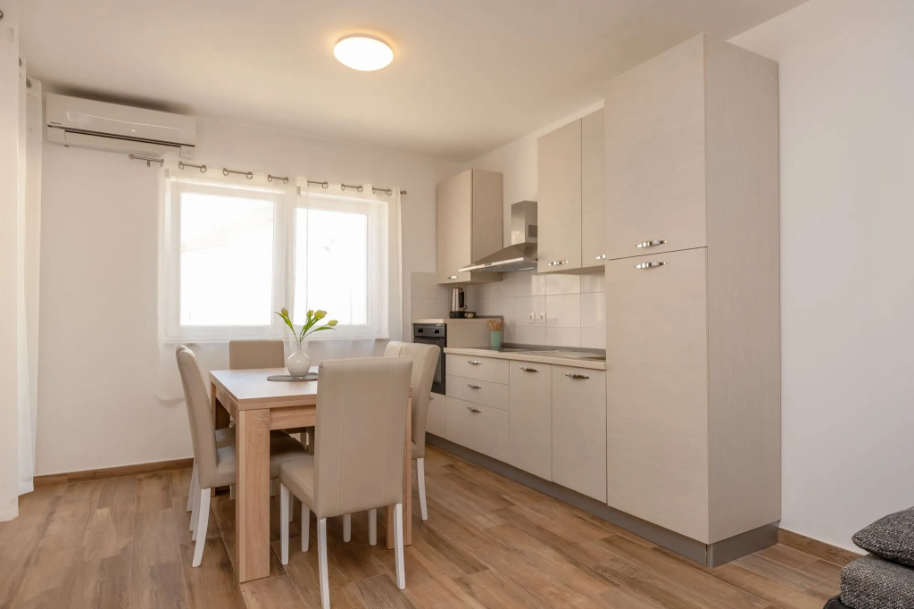 Apartments Mistral