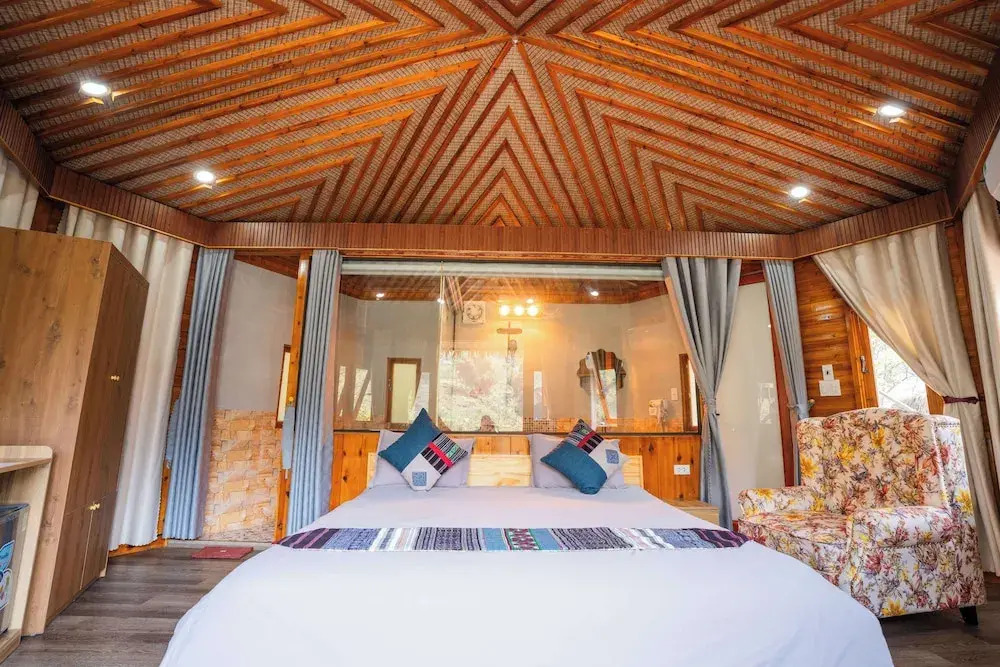 Sinai Bungalow & Hotel SaPa