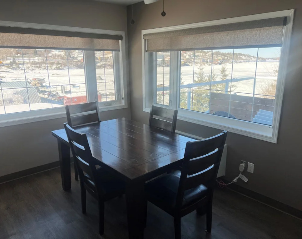 Howey Bay Motel