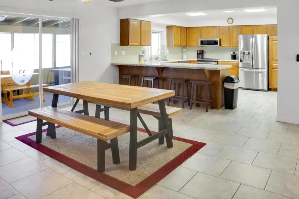 *New* Cozy Pool Home - Heart Of Lake Havasu