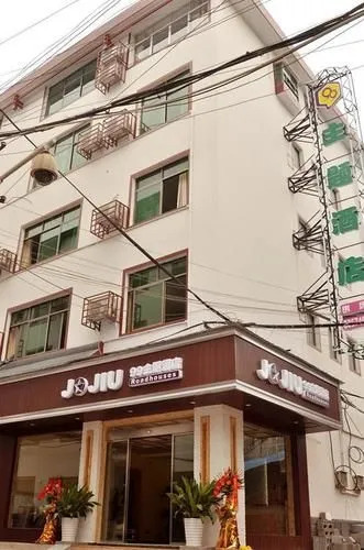 Zhangjiajie 99 Roadhouses