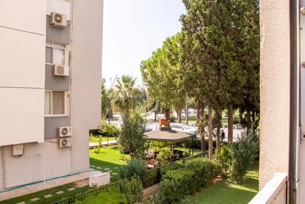 Lovely Flat near Public Transportation in Izmir