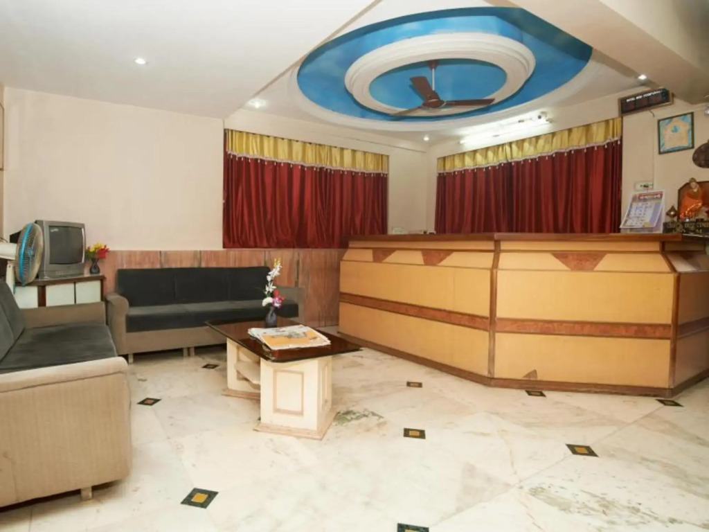 HOTEL SHRI PUSHPANJALI SHIRDI