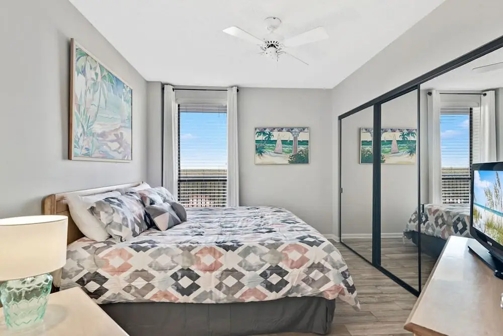 Windward Pointe 804- Sleeps 10 Beachfront Resort Amenities