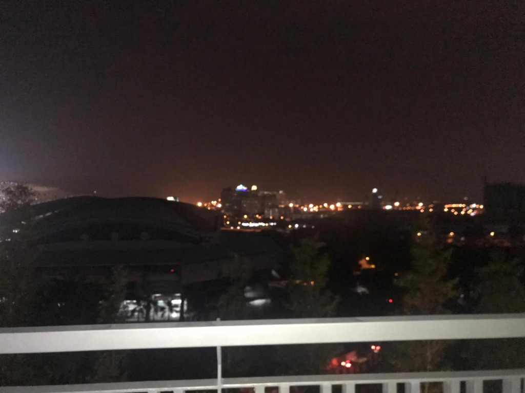 Luxury Homestay at Emira Residence