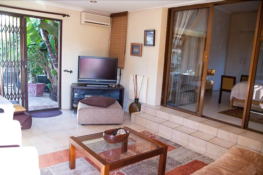 Pelican Place Guest Cottages