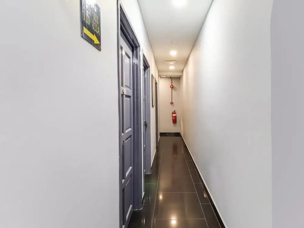 OYO 89381 Moonnight Hotel
