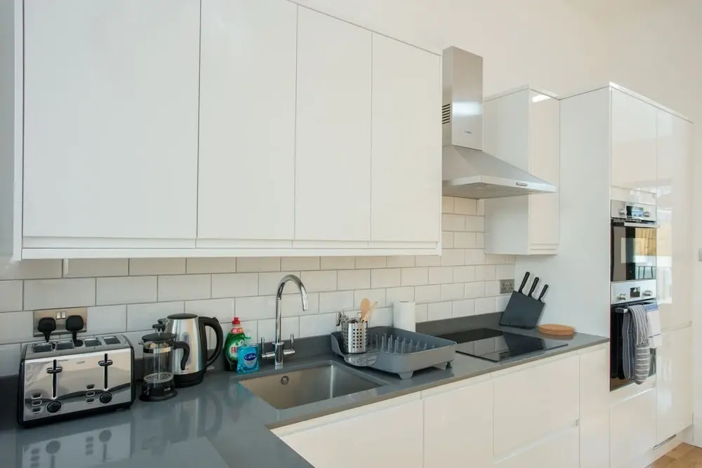 Newly Refurbished Modern 3 Bedroom Apartment in Affluent Fulham