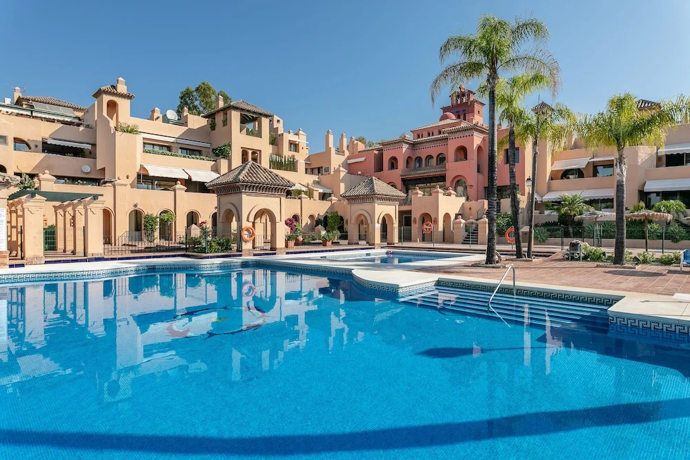 Cartuja  Golf 23-11 LUXURY AND QUITE PENTHOUSE 3 BEDROOMS (CLOSE PUERT