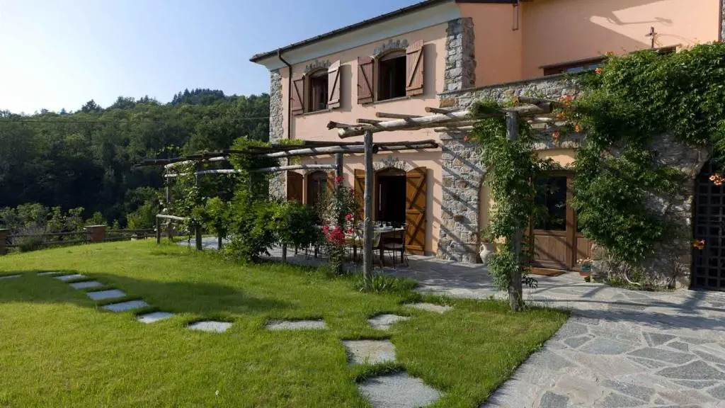 VILLA ARBEIO 8&6 Emma Villas