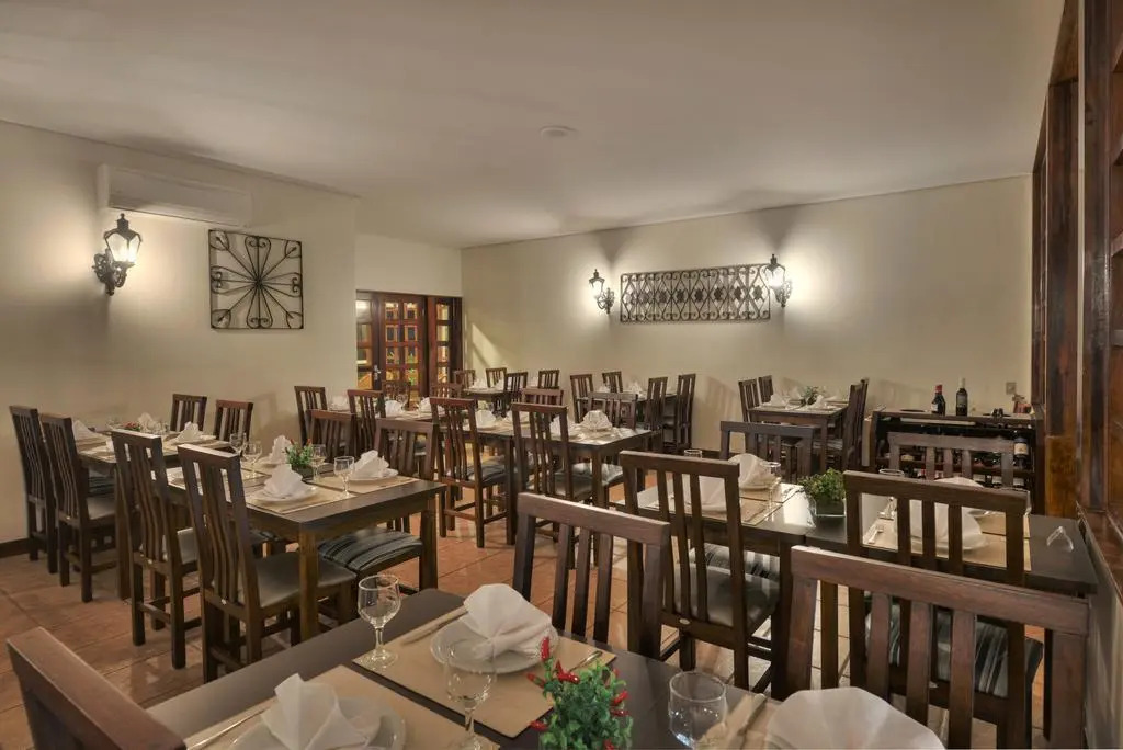 Hotel Deville Express Guaira