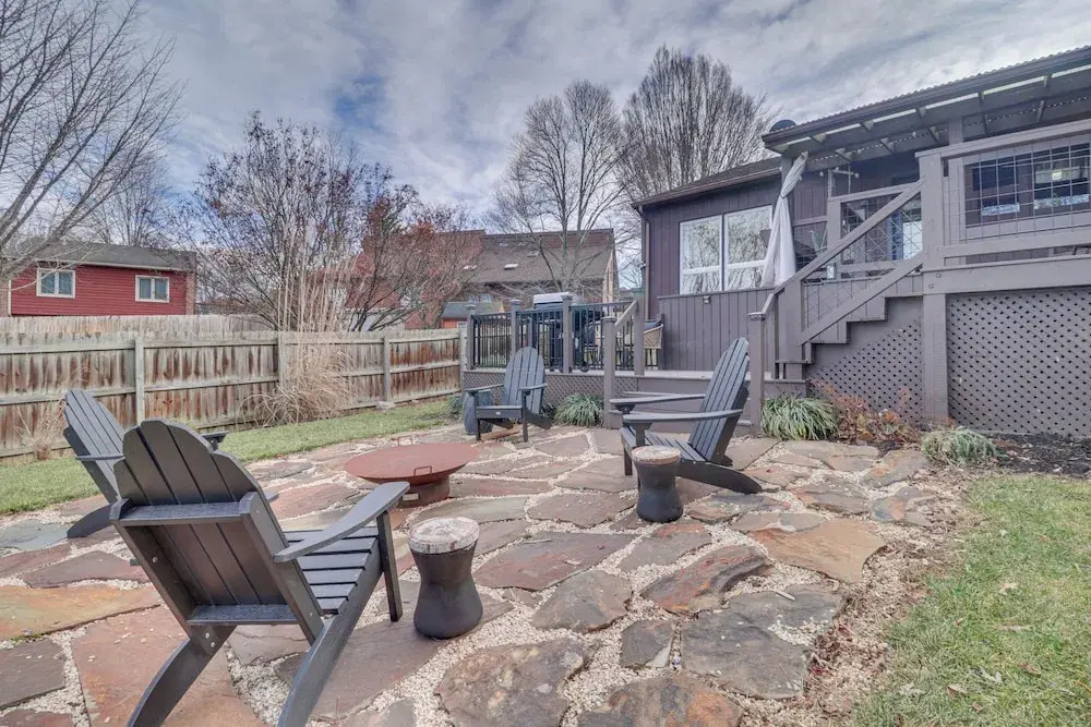 Harrisonburg Home w/ Deck - 2 Mi to Jmu!