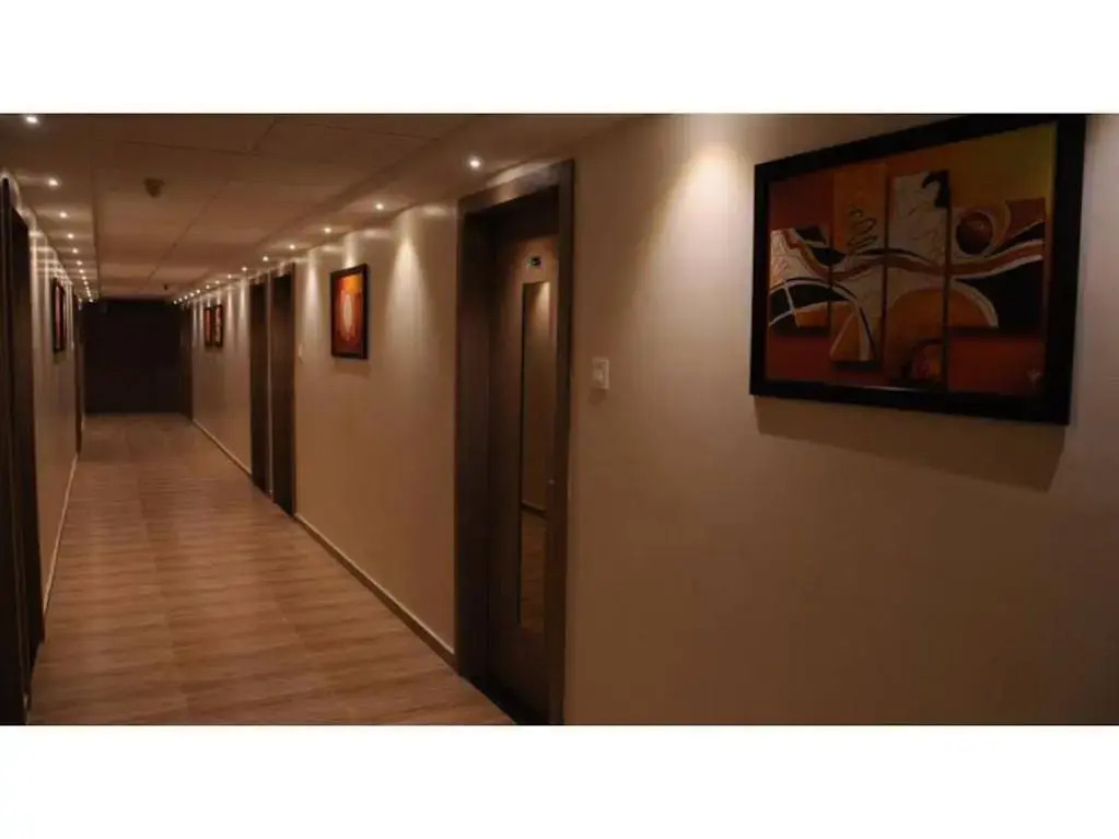 Vista Rooms at Officer Colony
