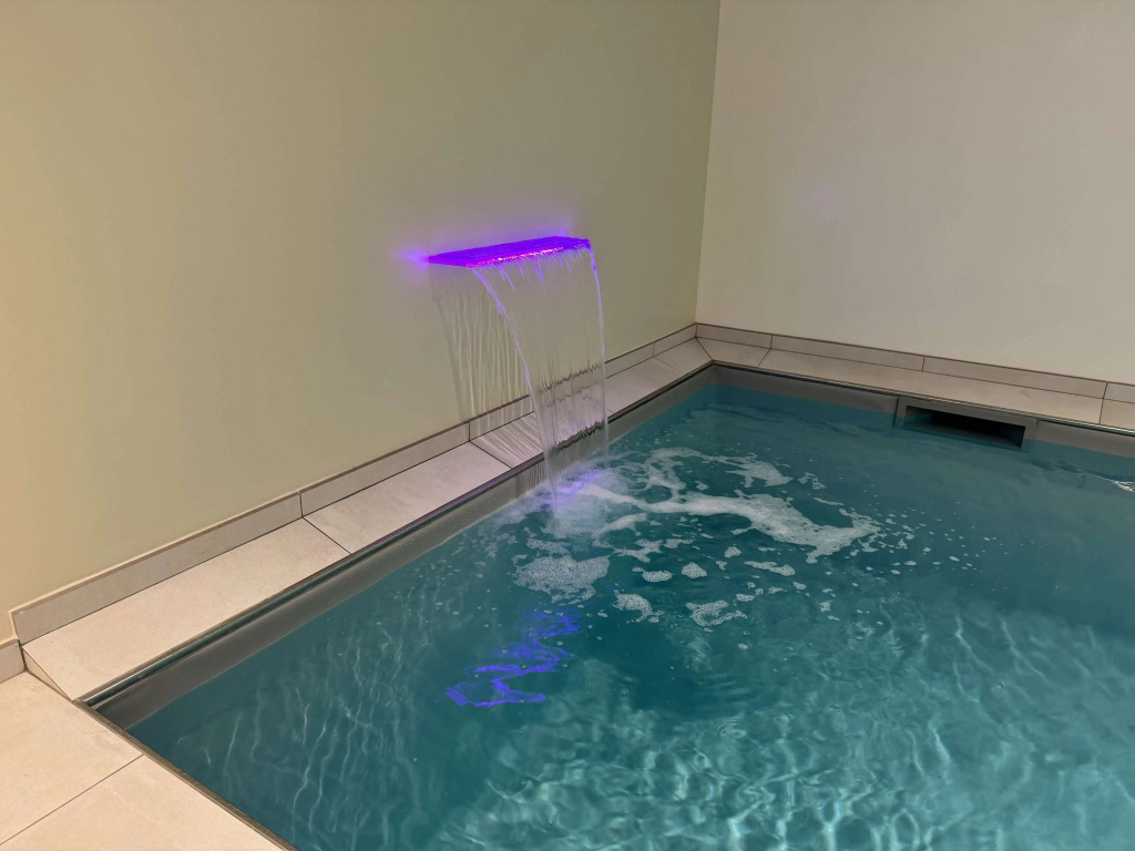 Kyriad Saumur Hyper Centre Hôtel, Appartements, Séminaires et SPA soins Sothys Paris