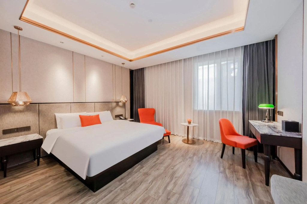 Atour Light Hotel Shanghai Peoples Square Nanjing Road Pedestrian Street