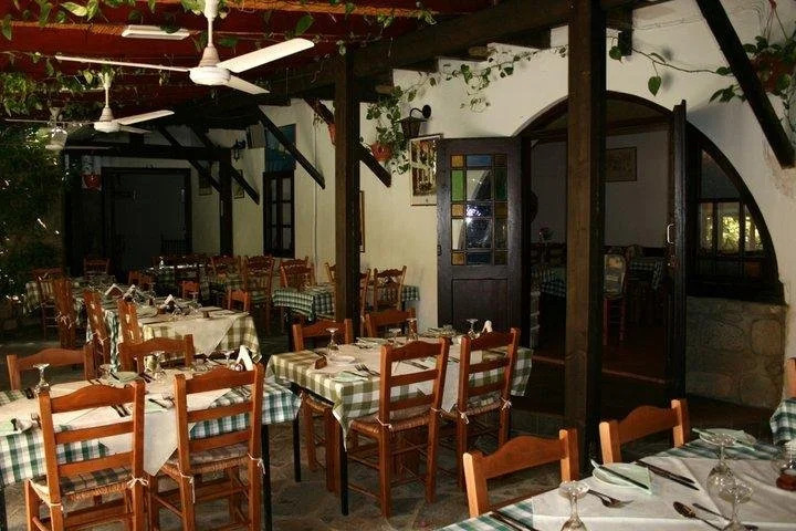 The Bunch Of Grapes Inn