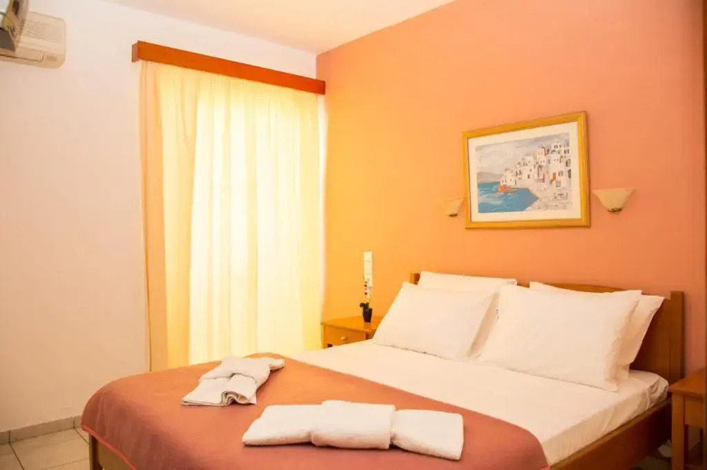 Villa Aphrodite Hotel Apartments Studios by Estia