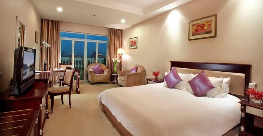 Golden River-view Hotel Shanghai