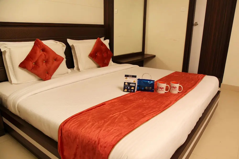 OYO 2244 Hotel Premiere Villa