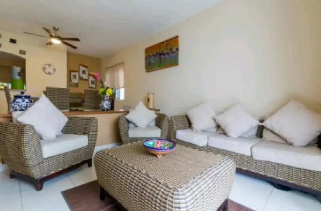 Playa Car B&B Sofia House
