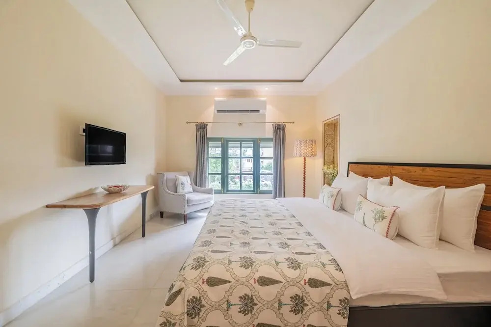 Niravi Jaipur