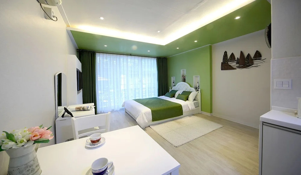 Gangneung Gyeongpo Bali Pension