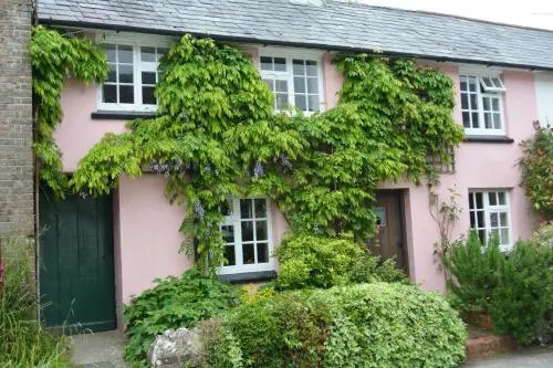 Mabel's Cottage