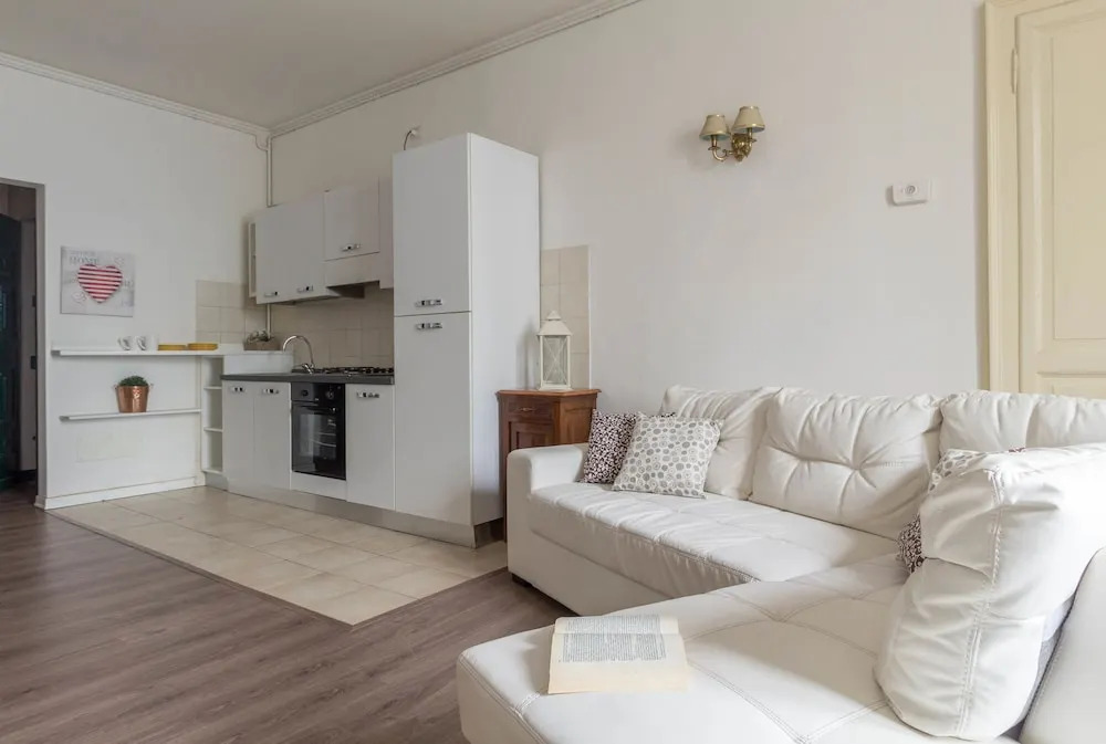 Lungolago Apartment