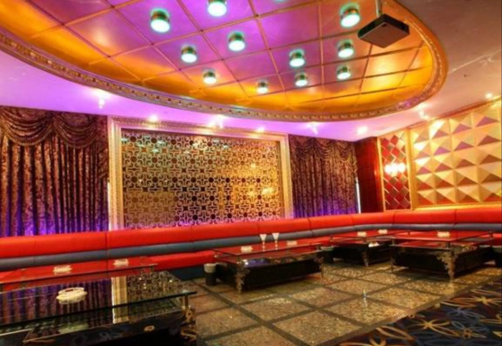 Vaya International Hotel