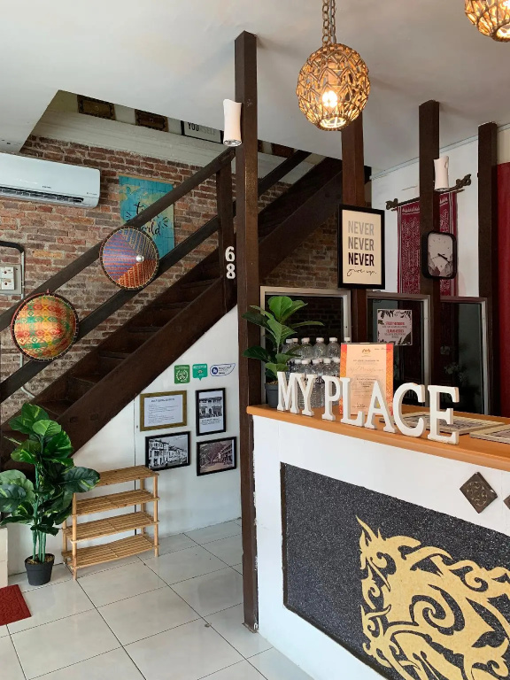 My Place Hotel & Lodge