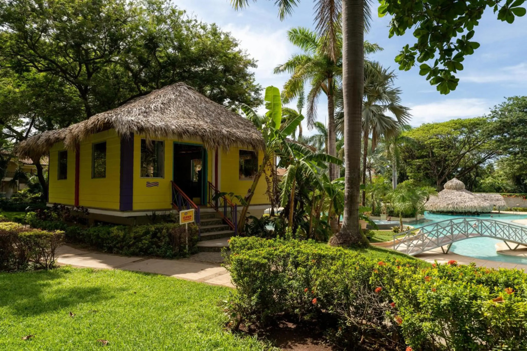 Matapalo 204- 2 Bedroom Condo at the Diria Resort