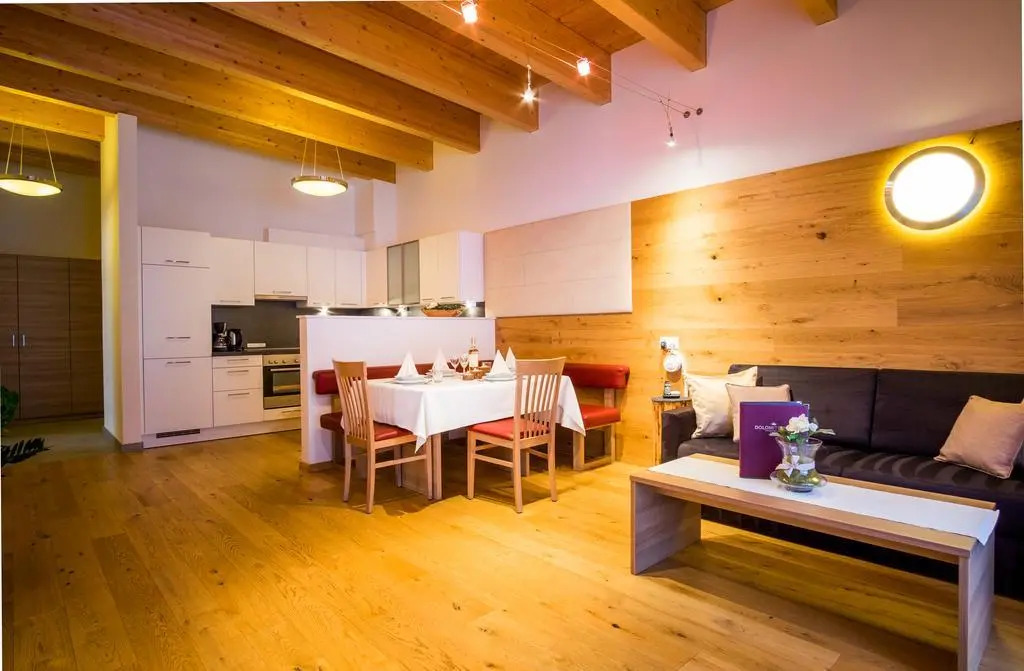 Apartments Dolomit-Royal