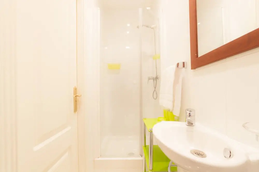 Classical Flat in Barrio Salamanca  by Allô Housing