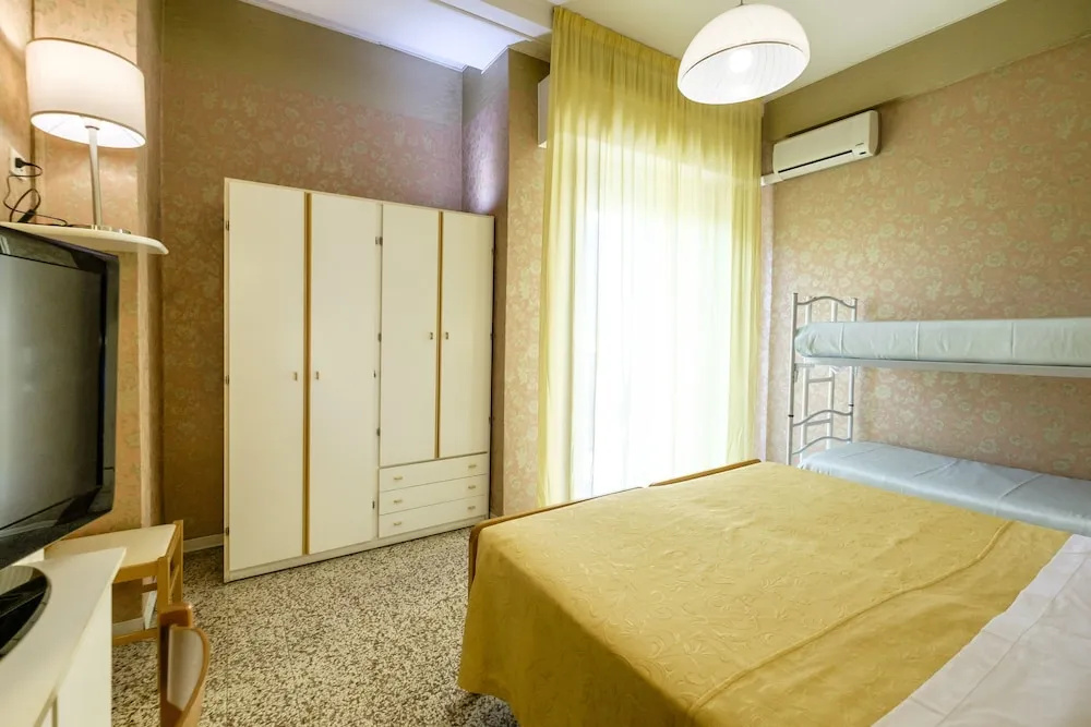 Hotel Giumer