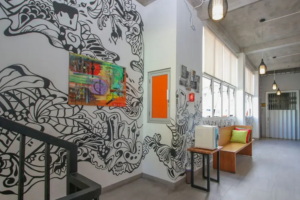 Airy Wenang Maleosan WR Supratman 7 Manado