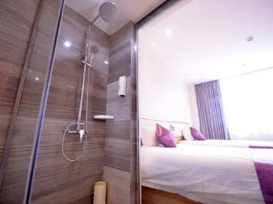 Lejia Hotel (Bazhou Shengfang International Furniture Expo City)