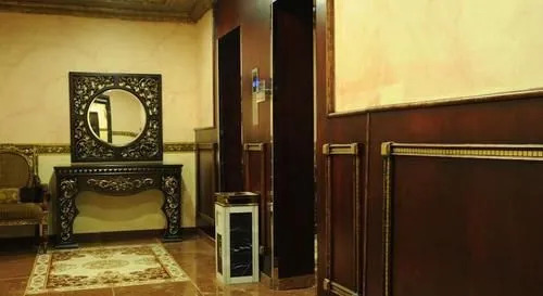 Zahra White Palace Hotel