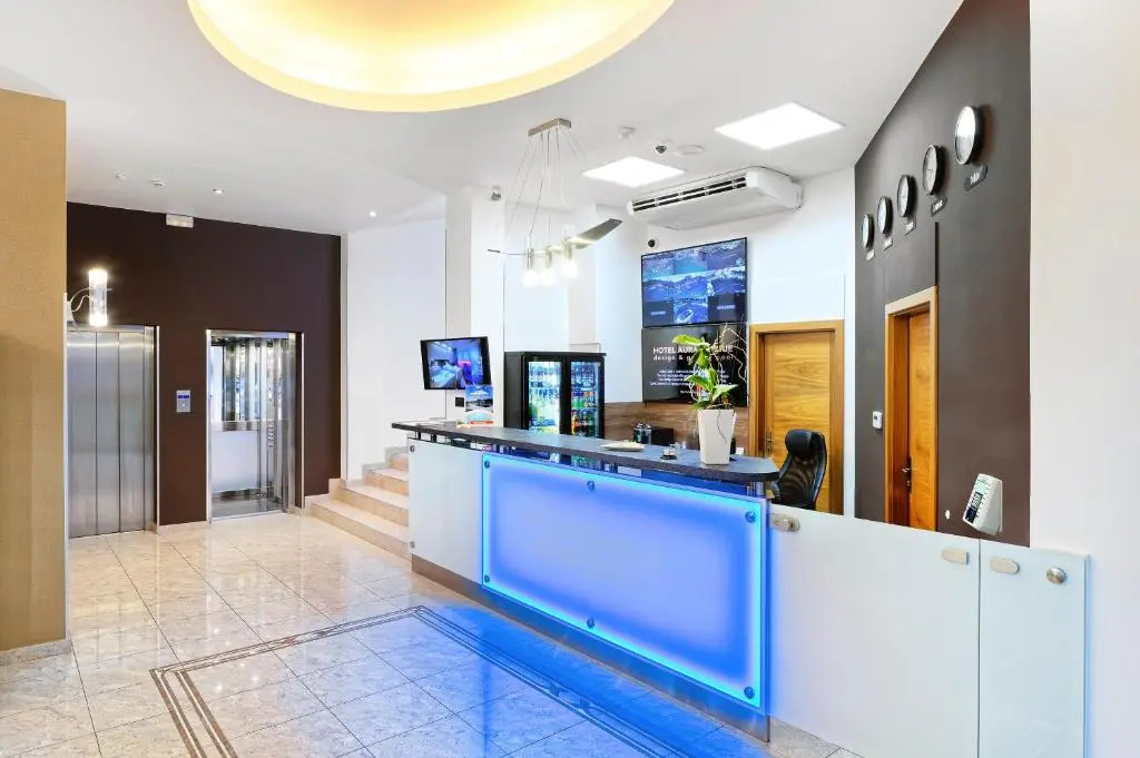 Hotel Aura Design & Garden Pool