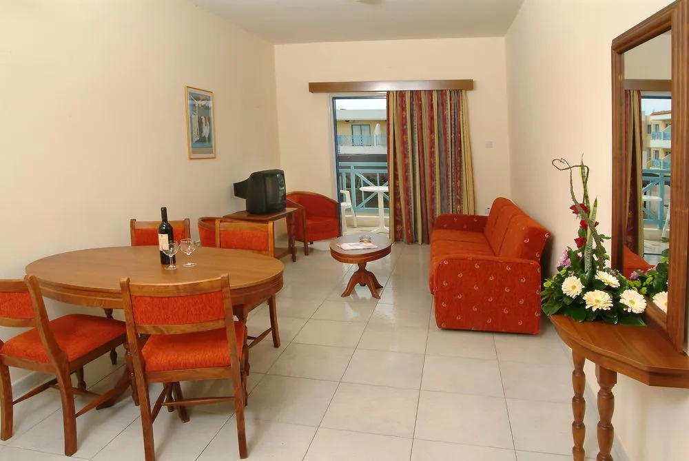 Tsokkos Gardens Hotel