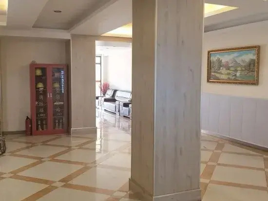 Home Huayi Hotel(Changchun East Bridge)
