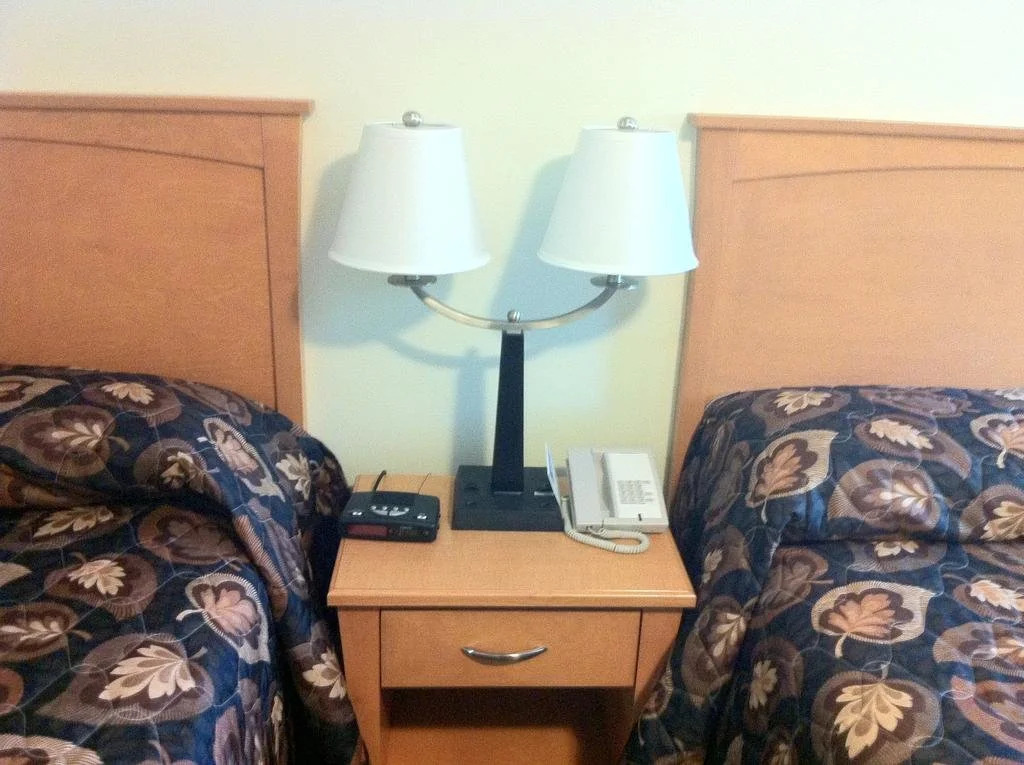 Circle 6 Motel
