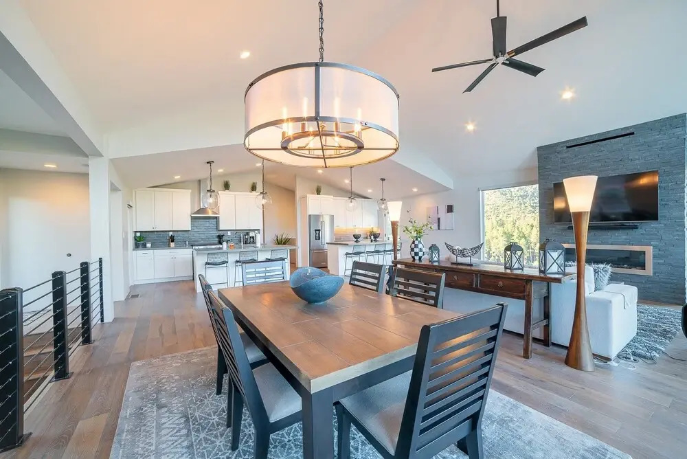 Ruin Hill Kokopeli Pine 4 Bedroom Home by RedAwning