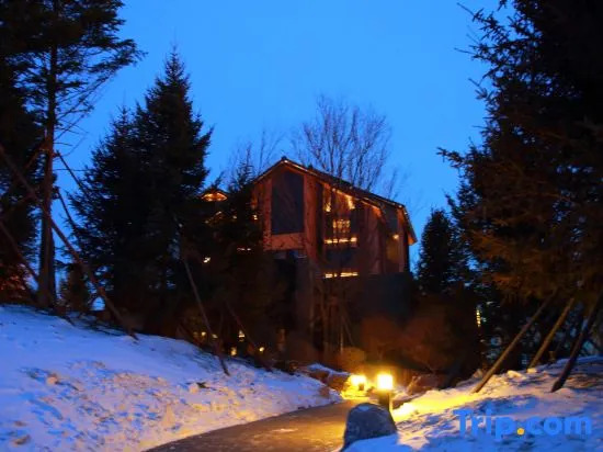 Fenghua Apartment (Jilin Vanke Songhua Lake Resort)
