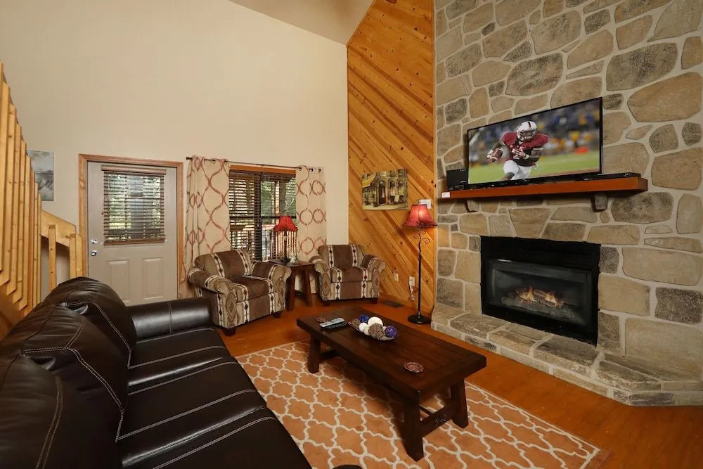 529 Reba Cabin