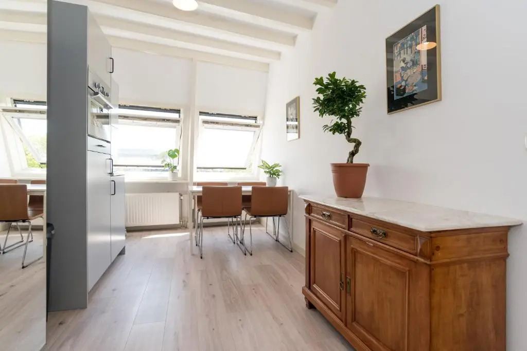 Central Rooftop Terrace Guest Suite