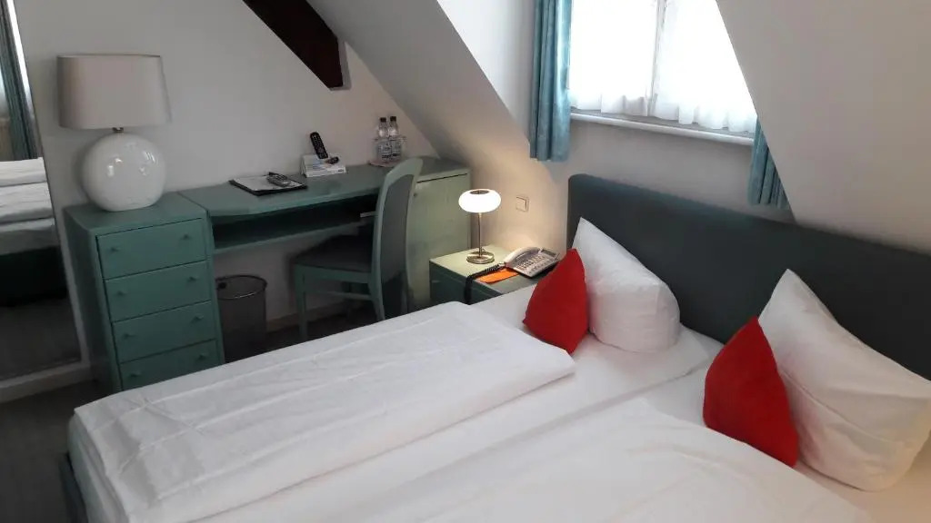 Hotel Adler - Weil am Rhein