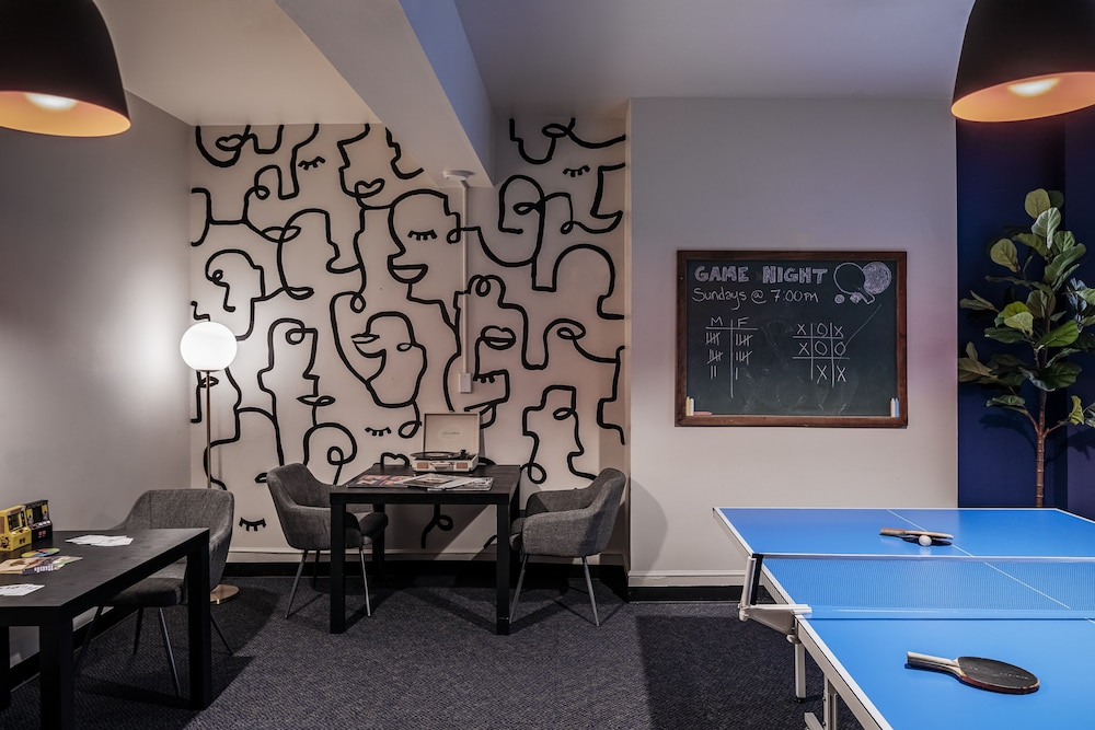 Boston Fenway Inn by Found