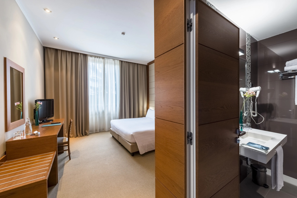ESH Hotel