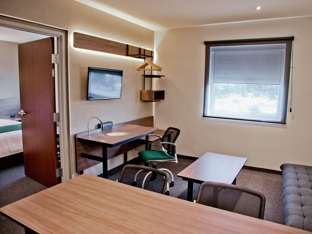 City Express Suites by Marriott Puebla FINSA
